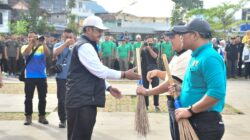 Bupati Pimpin Aksi Bersih Pantai, Komitmen Pemkab Jaga Kenyamanan Fasilitas Umum