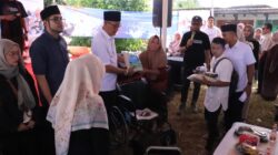 Sinergi Kebaikan di Hari Raya: Bakrie Amanah Salurkan 7 Ekor Sapi Kurban dan Santunan di Cisarua