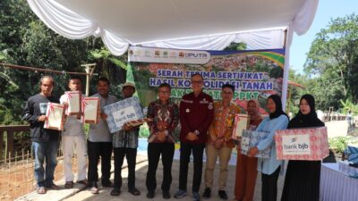 Senyum Sumringah Warga Cipelang: Dapat Tanah dan Rumah Gratis Bersertifikat dari Pemkot Sukabumi