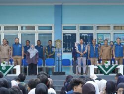 SEKDA KABUPATEN SUKABUMI LEPAS RATUSAN MAHASISWA KKN UMMI: “INI MOMENTUM APLIKASIKAN ILMU DI MASYARAKAT!”